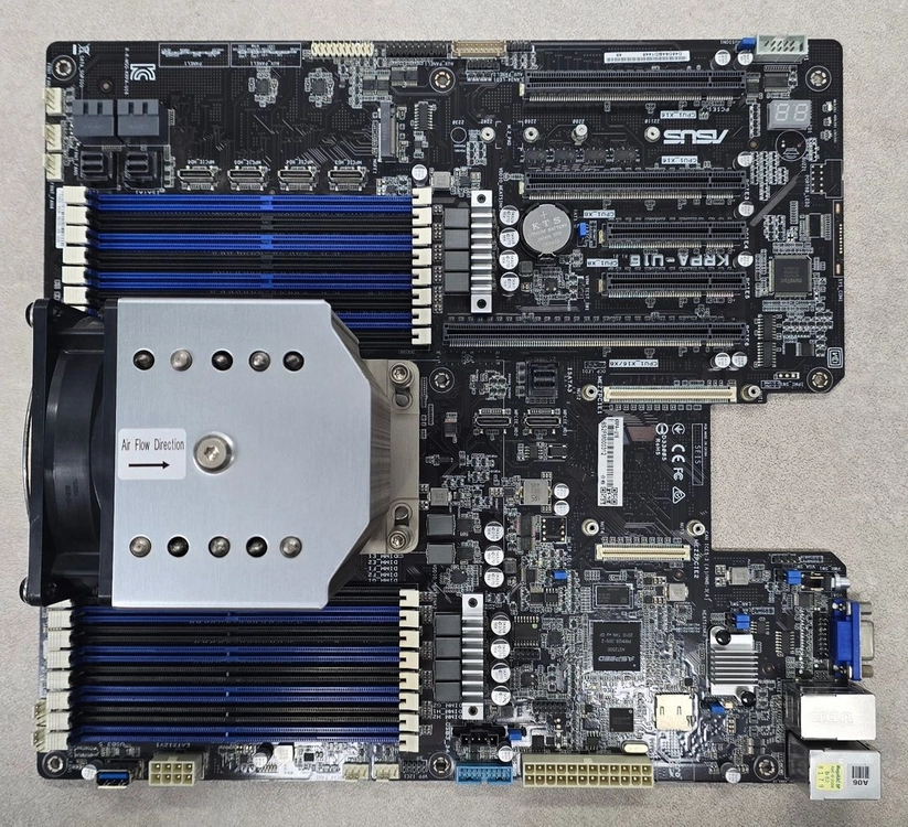AMD EPYC 7302P 16코어 32쓰레드 ASUS KRPA-U16 메인보드 세트 이미지
