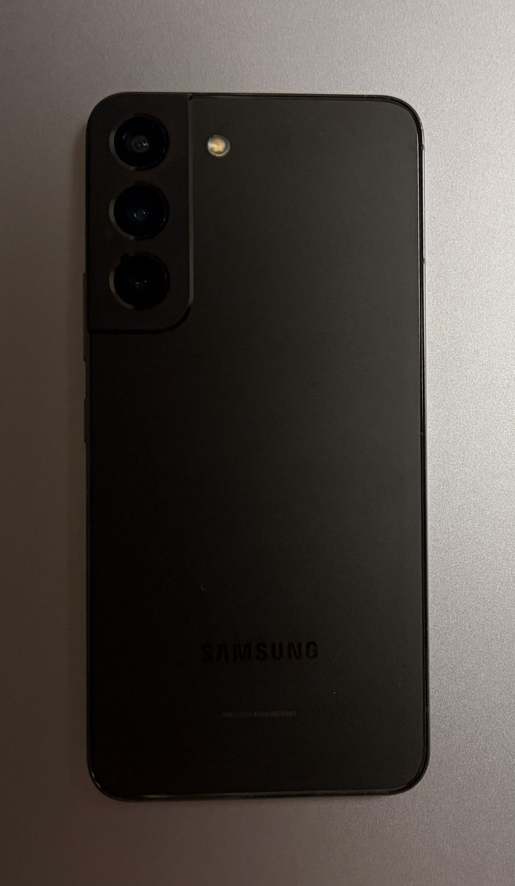 삼성 갤럭시 S22 256GB 블랙 싸게 드립니다. (필요시 액정 교체) 이미지