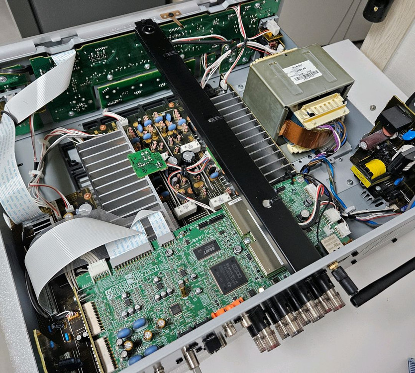 YAMAHA RN-803 네트워크 엠프 이미지