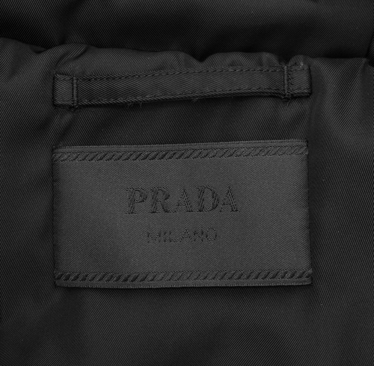[XXL] 프라다 남성 삼각로고 리나일론 다운 코트 롱 패딩 자켓 블랙 이미지