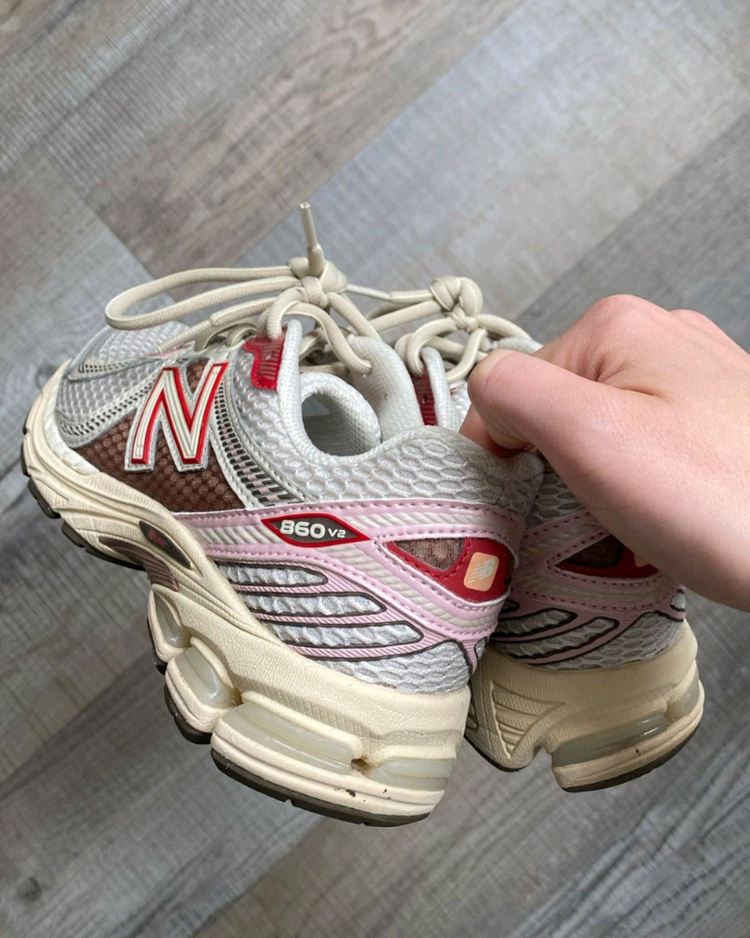 뉴발란스 860v2 X 사이즈샵 265사이즈. 이미지