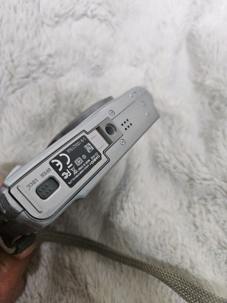 카시오 엑슬림 EX-H10 레트로 디카 디지털 카메라 이미지