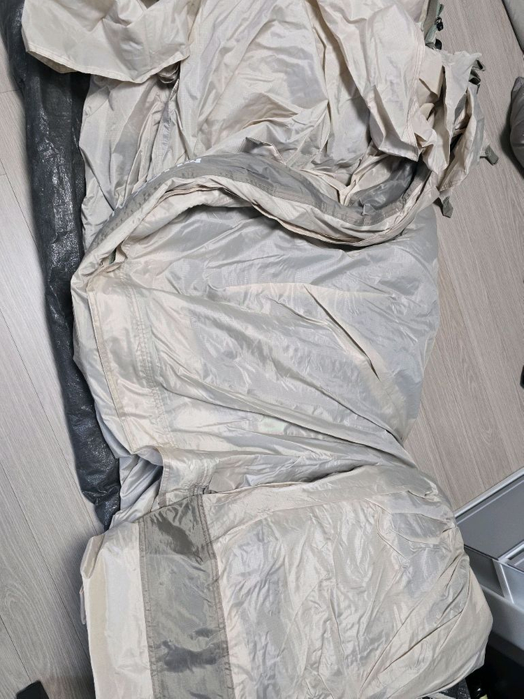 노스피크A6 에어텐트 / 전동에어펌프 / 우레탄창 포함 이미지