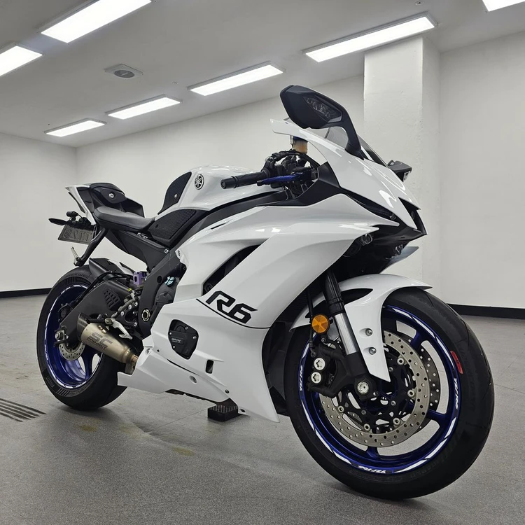 야마하 YZF R6 20년식 21,000km 판매합니다. 이미지