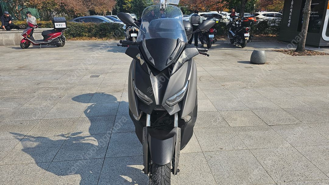 야마하 엑스맥스300팜니다 이미지