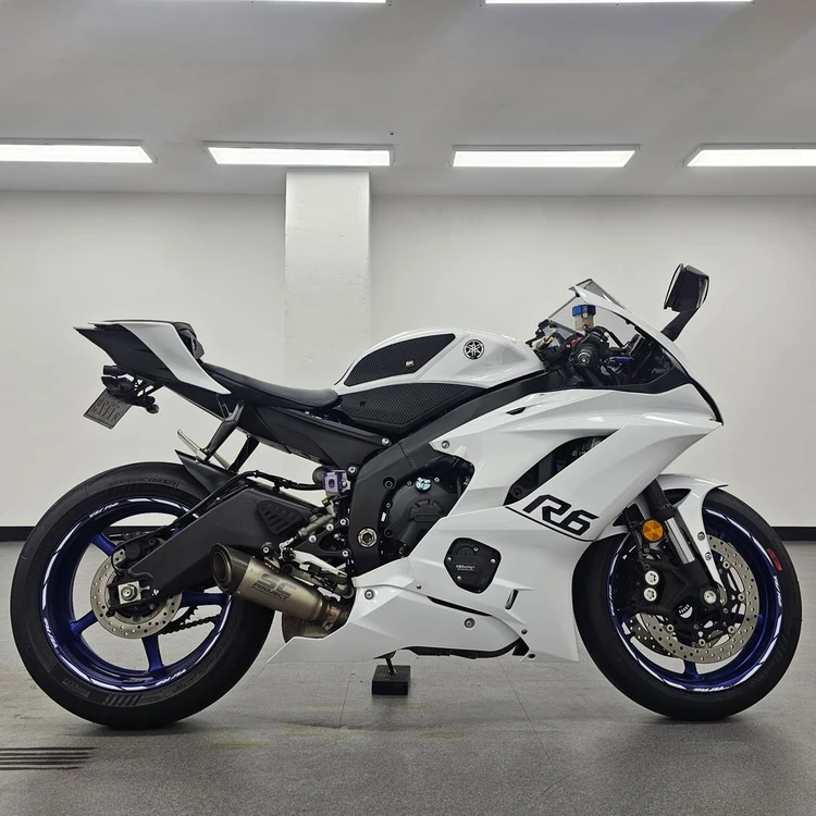 야마하 YZF R6 20년식 21,000km 판매합니다. 이미지