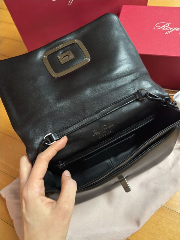(새상품/선물가능) 로저비비에 비브쇼크백 이미지
