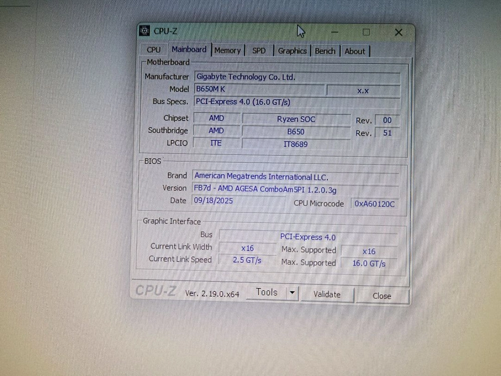 라이젠 7800x3d b650m ddr5 32gb 1tb 4070 ti 슈퍼 팔아요 이미지