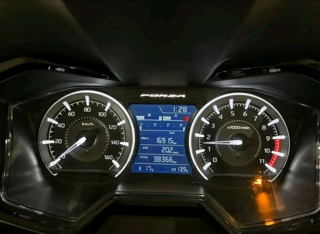 포르자350 24년식 3만 풀튜닝 블박 이미지