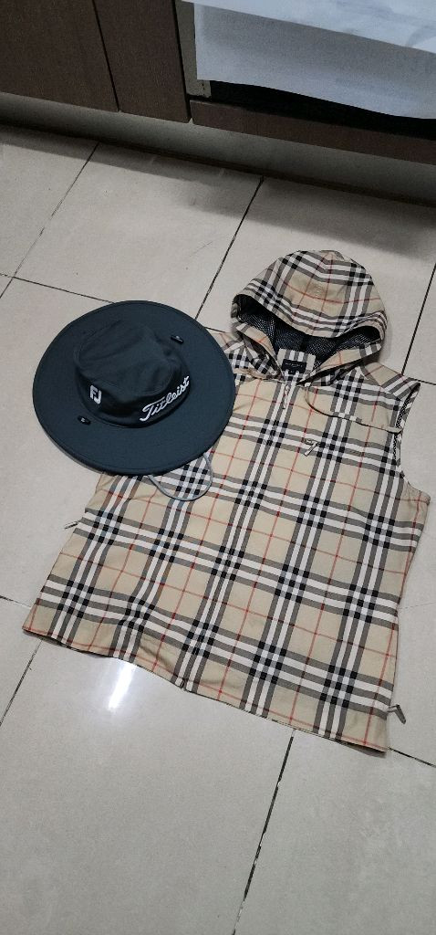 버버리 골프 남자 후드조끼 100~103 이미지