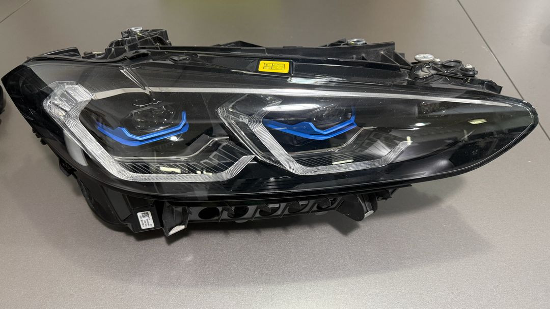 bmw 4시리즈 레이져라이트 조수석쪽 급매 이미지