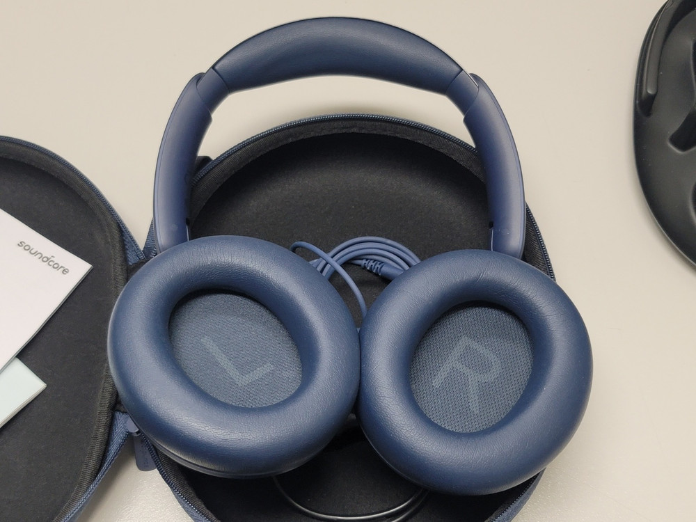 무선 헤드폰 Bose 보스 QC 비츠 솔로4 Beats Solo4 스튜디오3 studio3 앤커 사운드코어 Q45 이미지