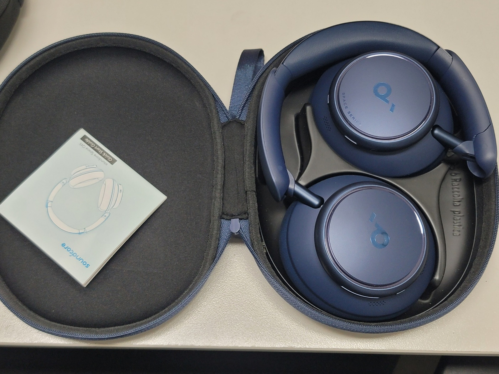 무선 헤드폰 Bose 보스 QC 비츠 솔로4 Beats Solo4 스튜디오3 studio3 앤커 사운드코어 Q45 이미지