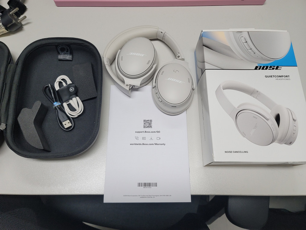 무선 헤드폰 Bose 보스 QC 비츠 솔로4 Beats Solo4 스튜디오3 studio3 앤커 사운드코어 Q45 이미지