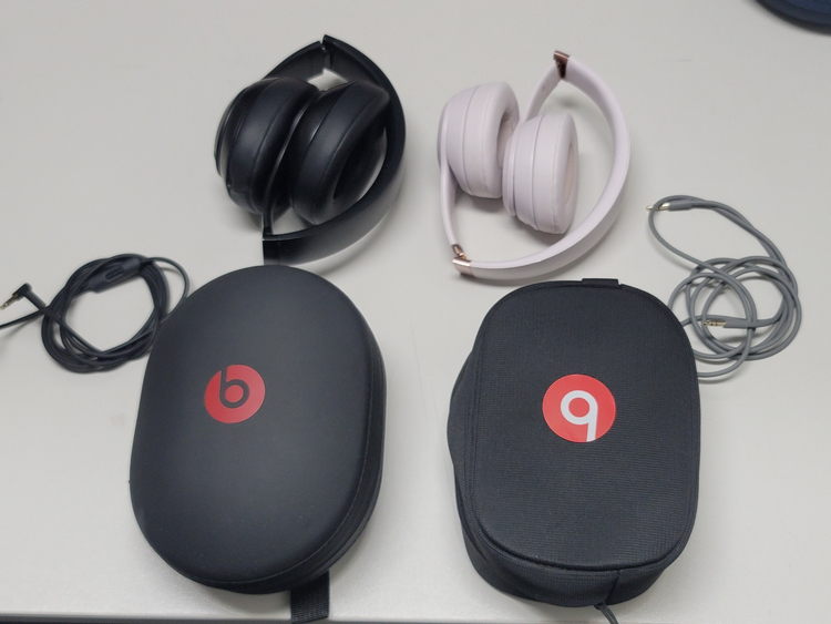 무선 헤드폰 Bose 보스 QC 비츠 솔로4 Beats Solo4 스튜디오3 studio3 앤커 사운드코어 Q45 이미지