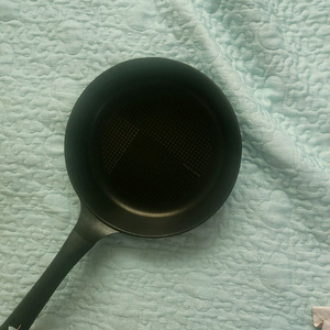 삽니다 제네렉 8030c 화이트 이미지