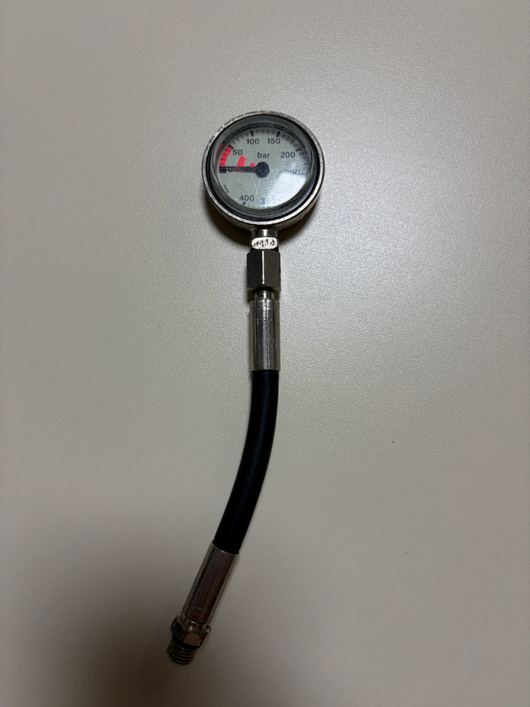 다이빙 장비 판매(호흡기2세트,게이지,후드) 이미지