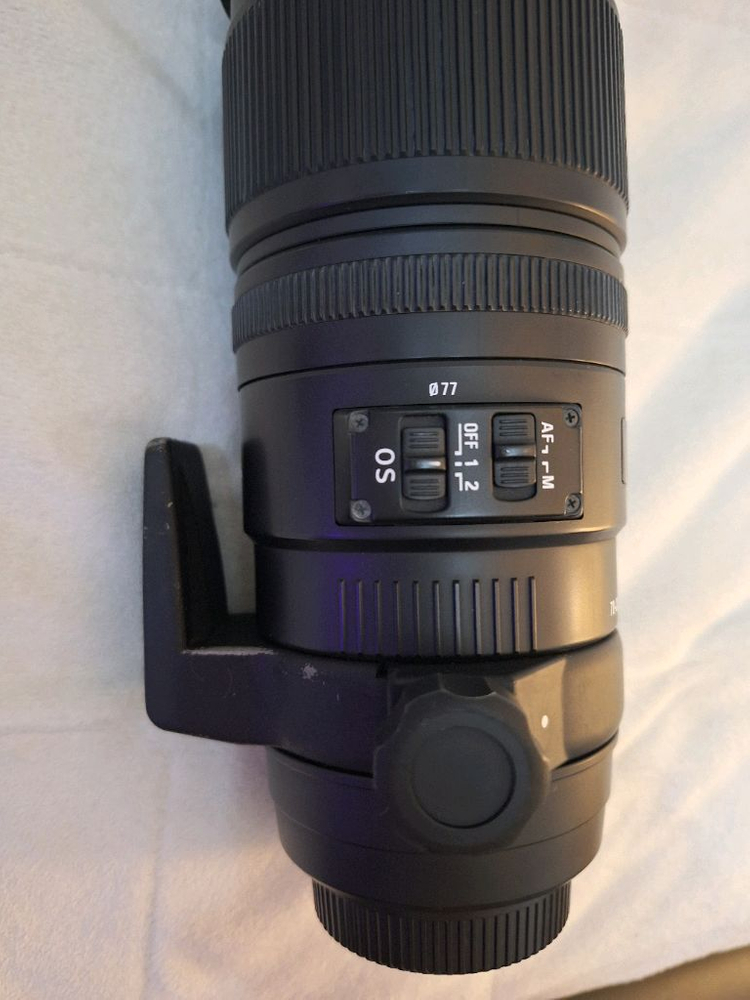 시그마 70-200mm 망원렌즈 이미지