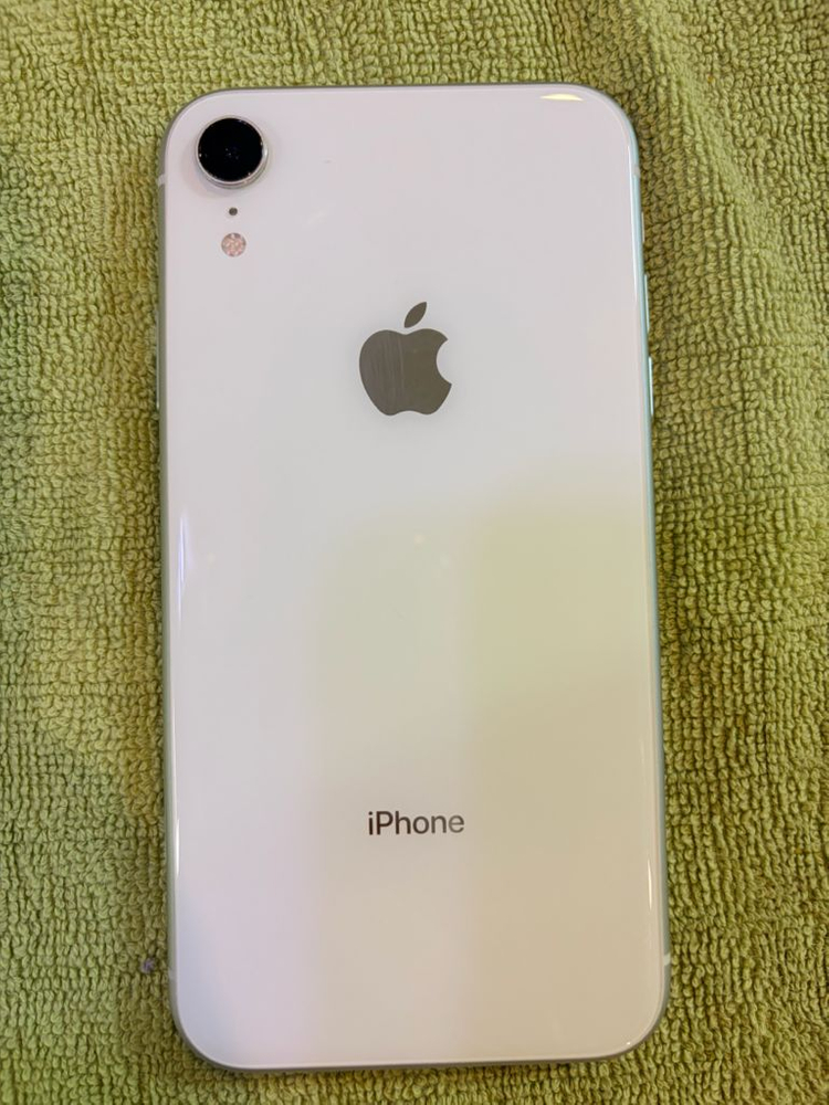 아이폰xr 흰색 64GB 상태 A+ 이미지