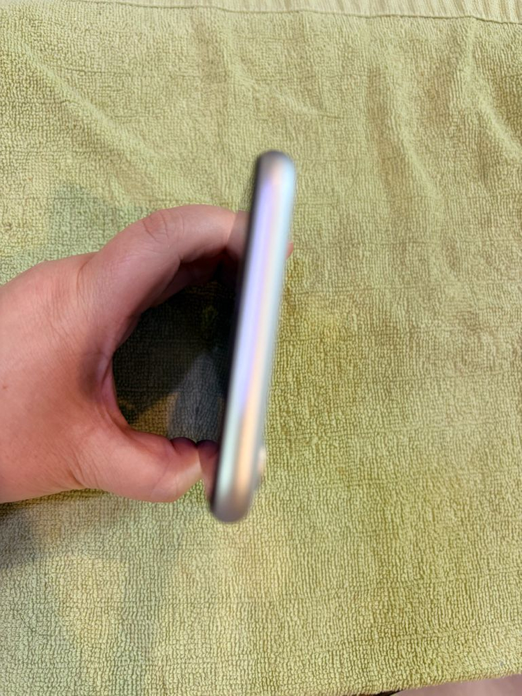 아이폰xr 흰색 64GB 상태 A+ 이미지