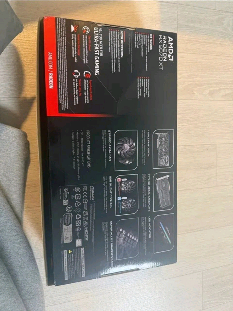 ASRock 라데온 RX 9070 XT 챌린저 16GB 이미지