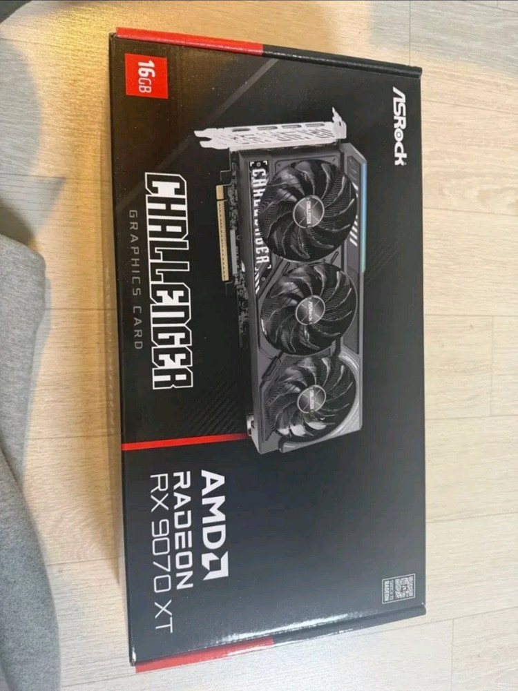 ASRock 라데온 RX 9070 XT 챌린저 16GB 이미지