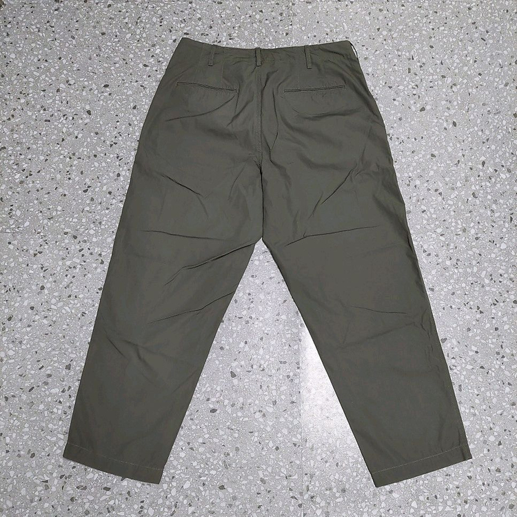 Uniqlo U Wide Fit Tapered Pants 유니클로 U 와이드 테이퍼드 팬츠 이미지