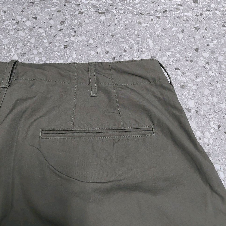 Uniqlo U Wide Fit Tapered Pants 유니클로 U 와이드 테이퍼드 팬츠 이미지