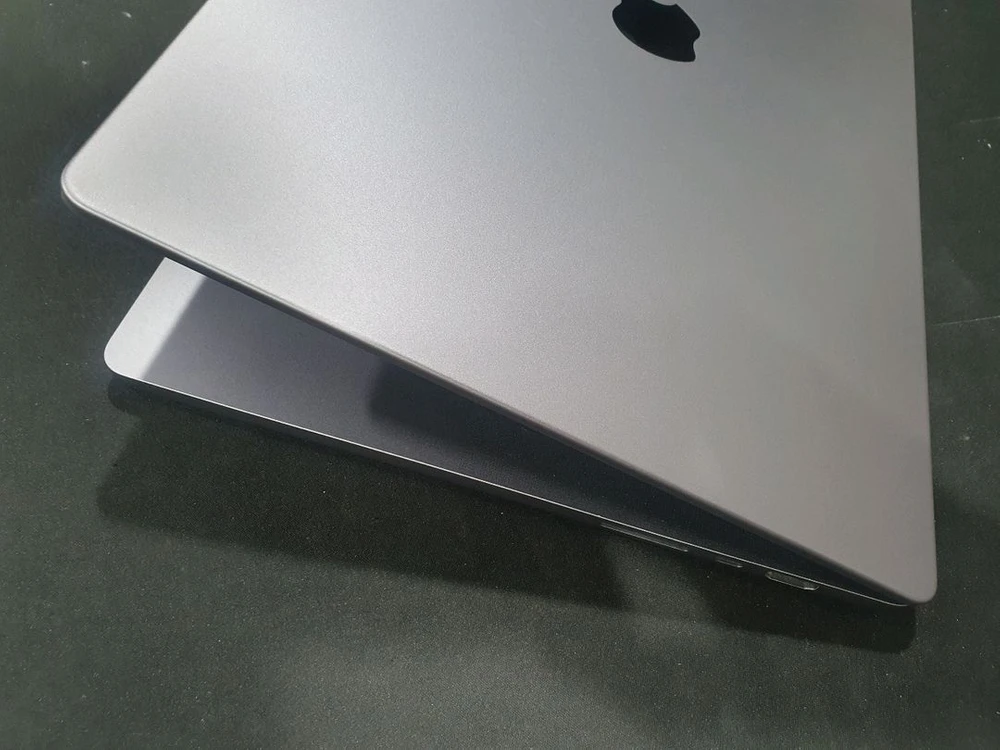 [A+급] 맥북프로16 M1프로 16G SSD 1TB 10코어 CPU, 16코어 GPU 그레이 이미지