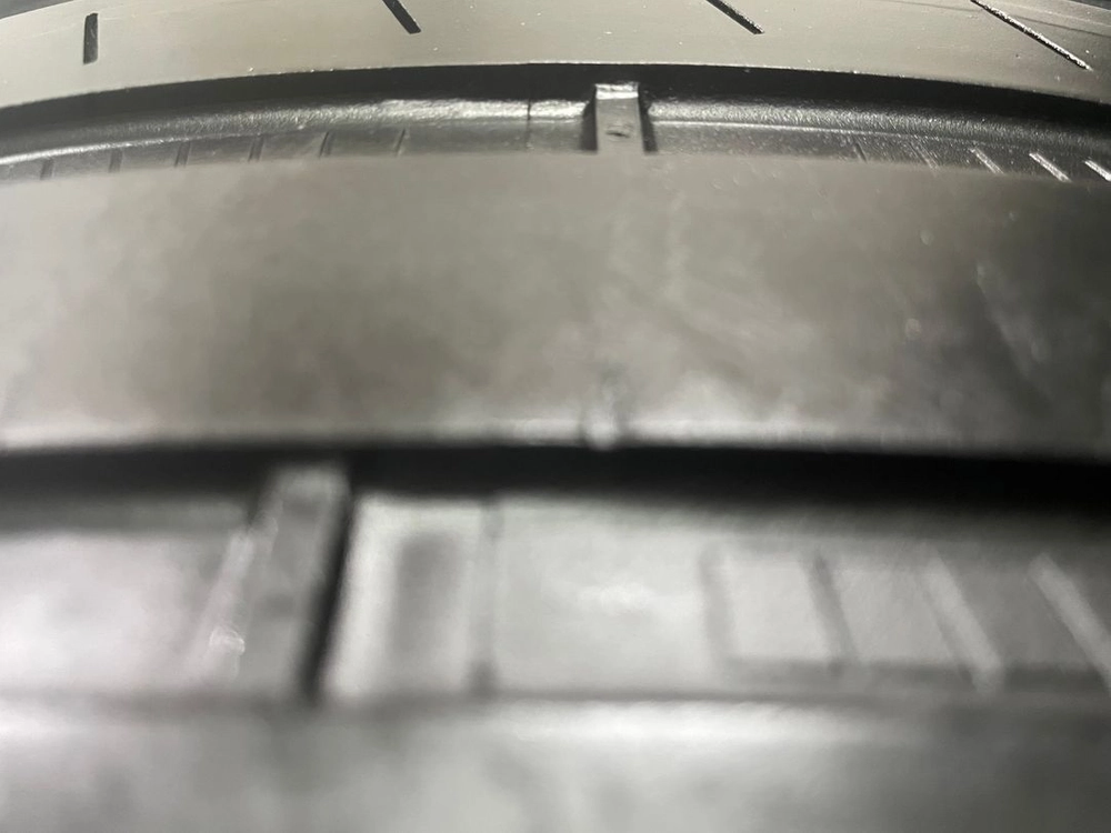 275 35 19 (중고) 굿이어 이글 F1 어시메트릭3 2본셋트가격 이미지