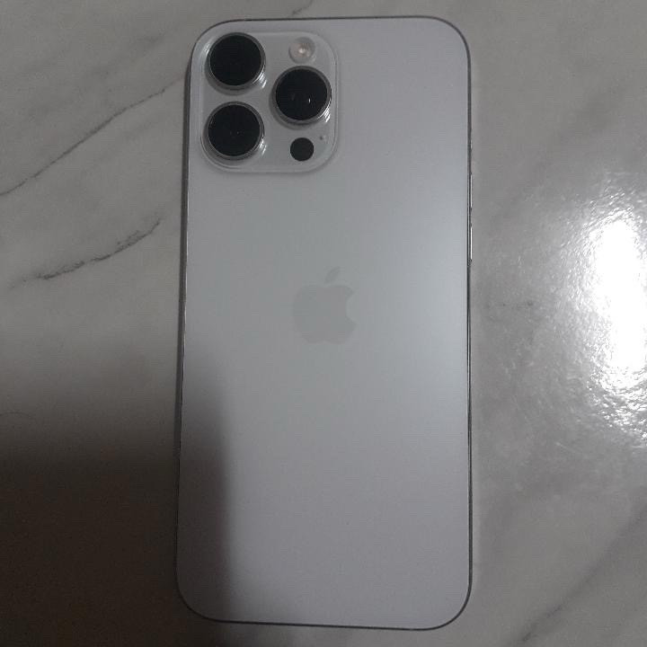 아이폰 16프로맥스 스마트폰 256GB 화이트 이미지