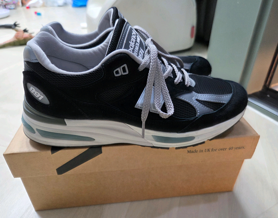 뉴발란스 991 v2 블랙 265사이즈 이미지