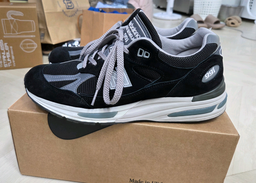 뉴발란스 991 v2 블랙 265사이즈 이미지