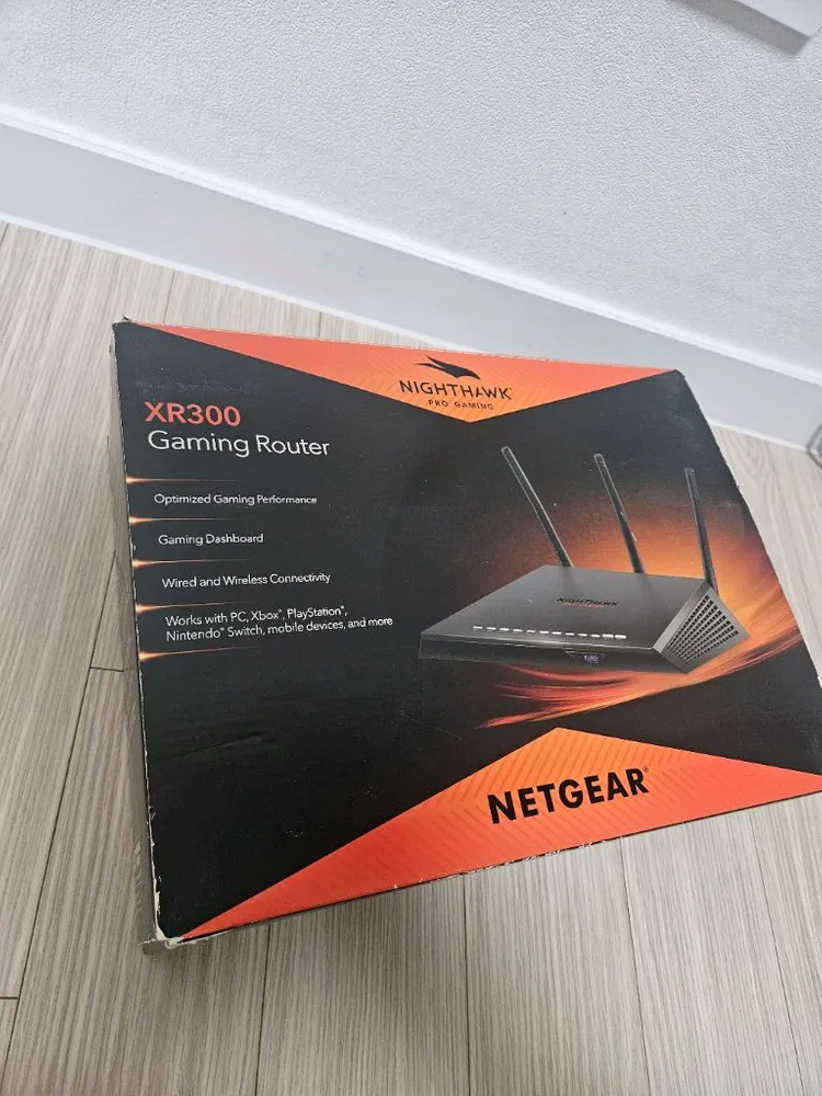 넷기어 나이트호크 XR300 게이밍 공유기 이미지