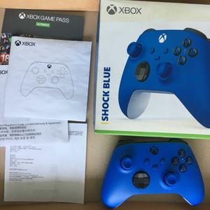 XBOX 엑스박스 컨트롤러 4세대 쇼크블루 색상 이미지
