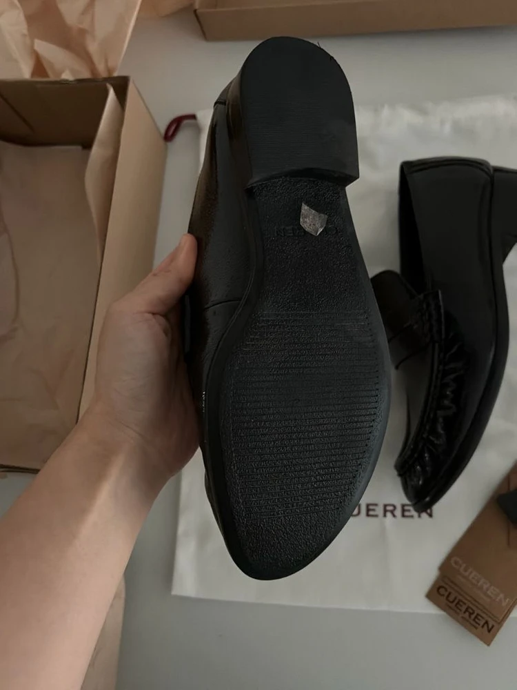 쿠에른 런던컬렉션 런던10 메탈릭 색상 이미지