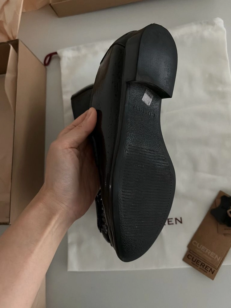 쿠에른 런던컬렉션 런던10 메탈릭 색상 이미지