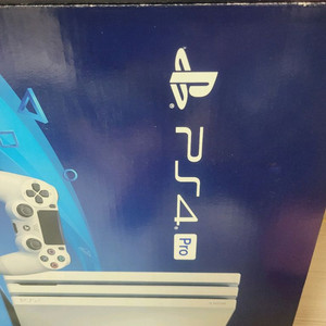 ps4 pro 글레이셔화이트 박스만 팔아요. 7218b 플스4프로 이미지