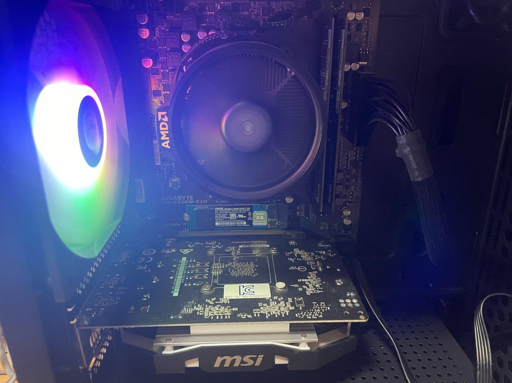 amd 라이젠 게이밍 데스크탑 본체 pc 컴퓨터 이미지