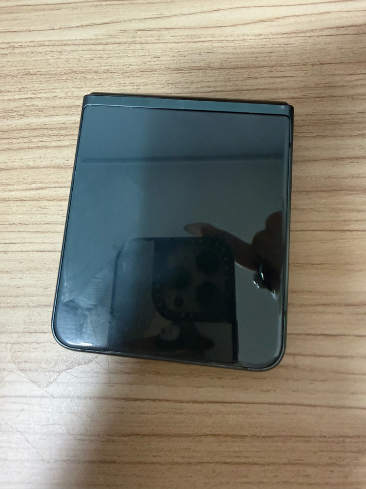 상태좋음 갤럭시 z플립3 5g 256 기가 급처 이미지