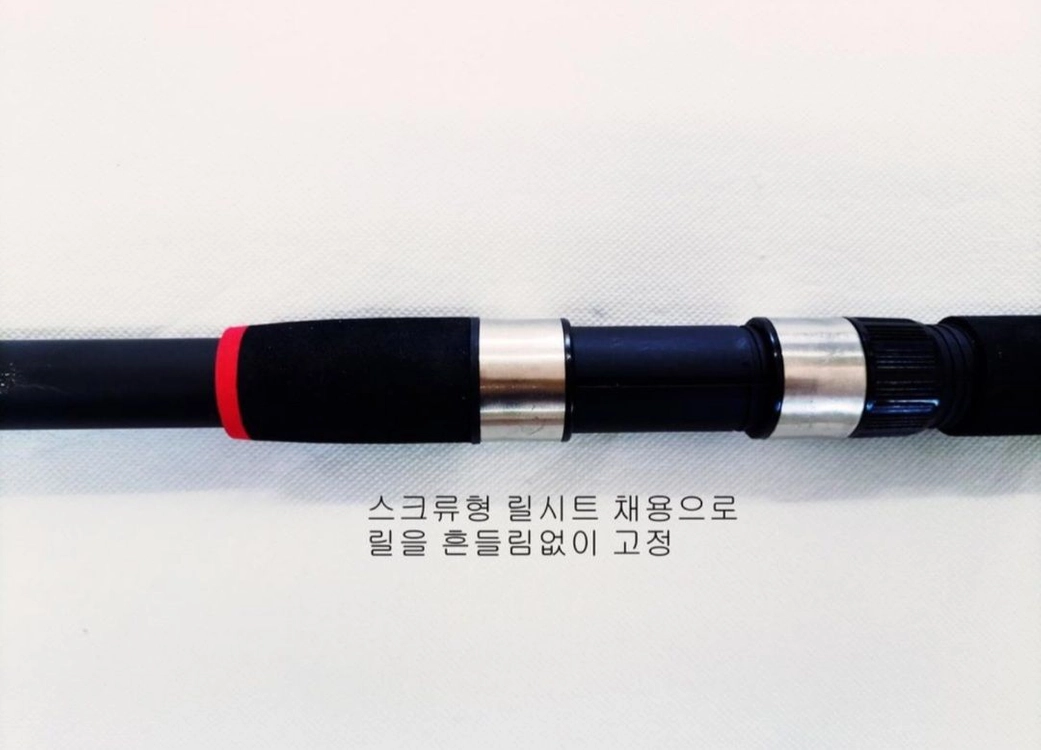 원투낚시대3.6m2대+5000번릴2대+릴줄+받침대 이미지