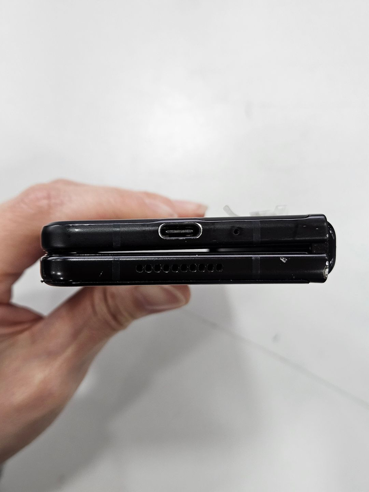 갤럭시Z폴드3 512GB 블랙 이미지