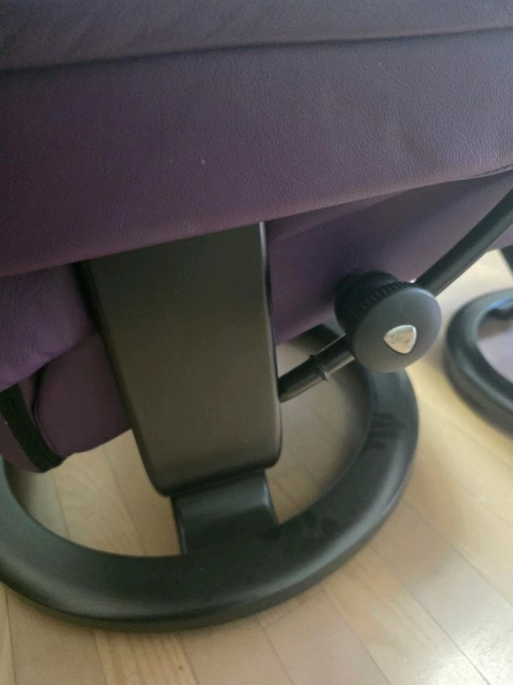 스트레스리스 메이페어 리클라이너 셋트 Stressless 메이페어 리클라이너와 스툴 세트 이미지