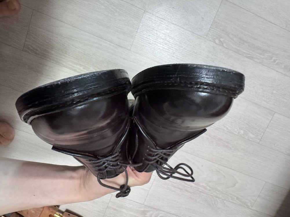 알든 990 8E 코도반 더비 이미지