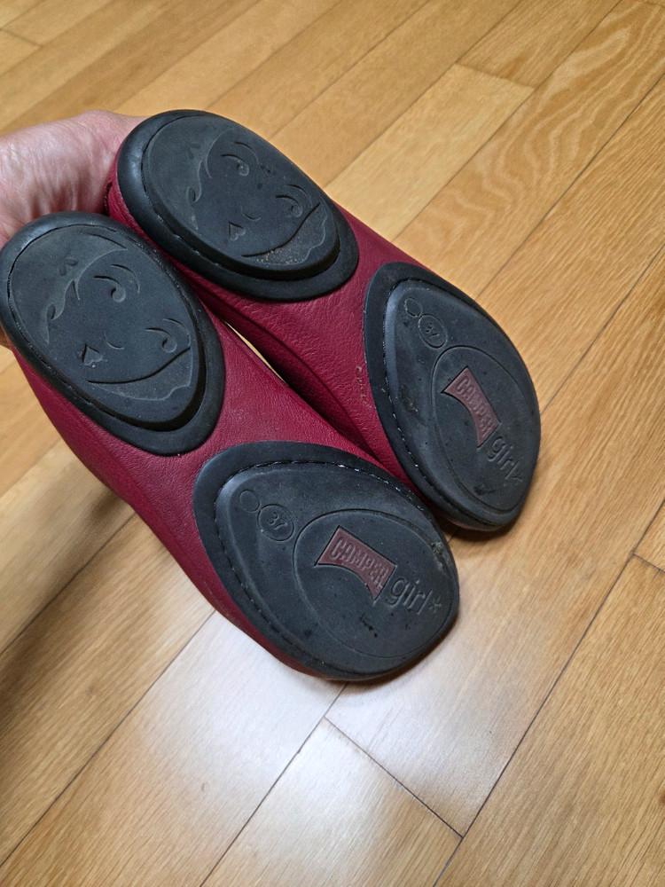 캠퍼 플랫슈즈 버건디 37, 235mm 이미지