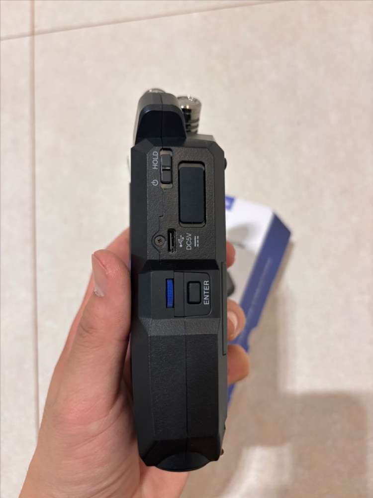 핸디 레코더 Zoom h4essential 이미지