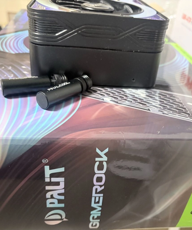 PALIT RTX 5090 GAMEROCK 판매 이미지