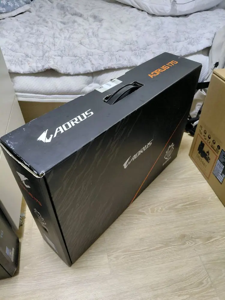 Aorus 17인치 300hz 고사양 게이밍 노트북 RTX3080 이미지