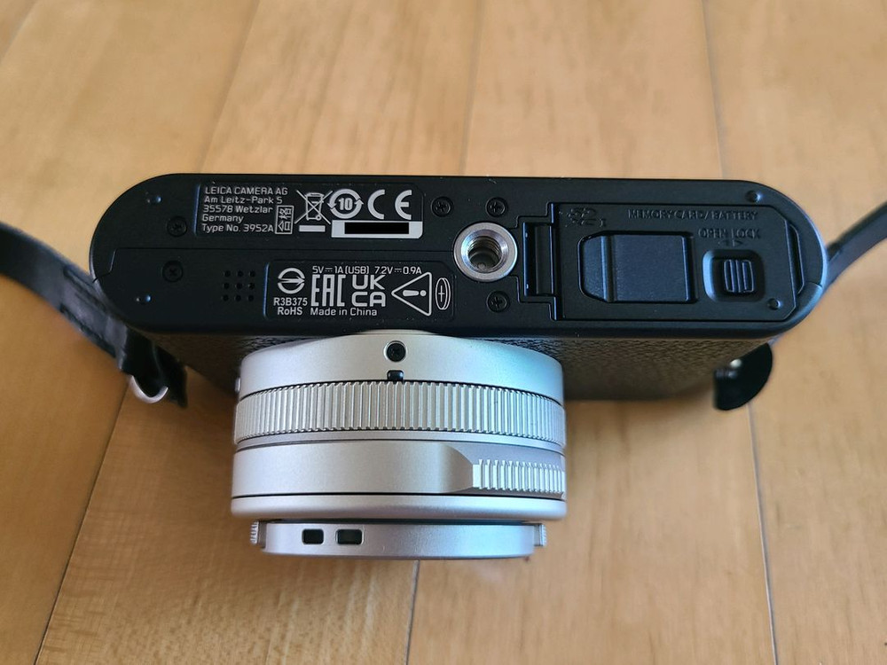 라이카 D-lux 8 100주년 에디션 한정판 sd 카드 포함 직거래 네고 이미지