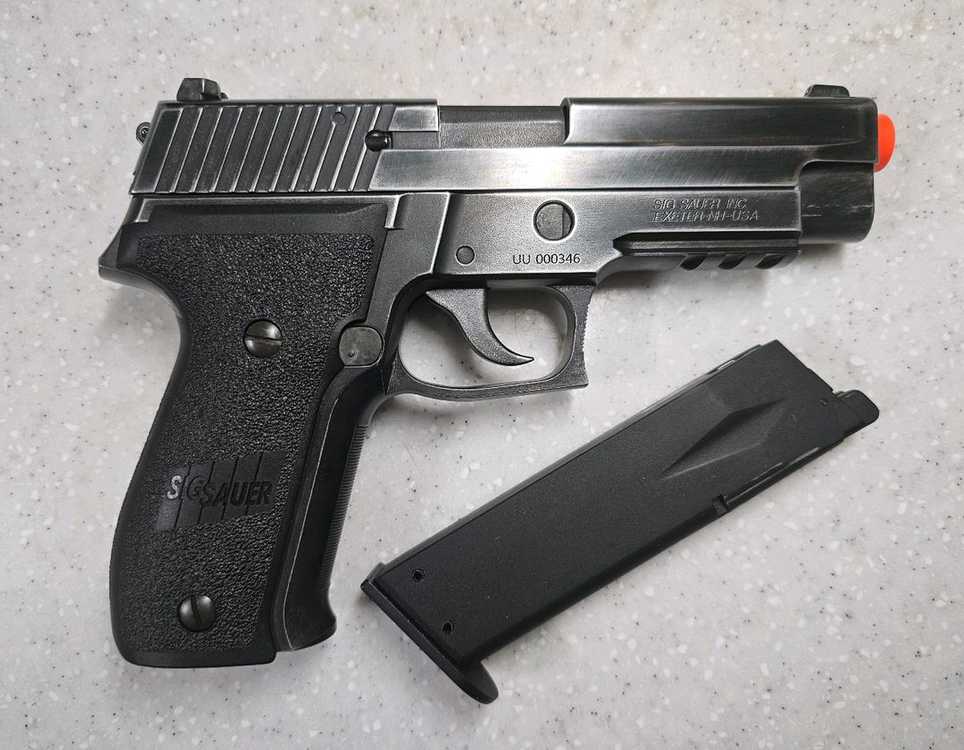 kjw p226 풀메탈 gbb 핸드건 이미지